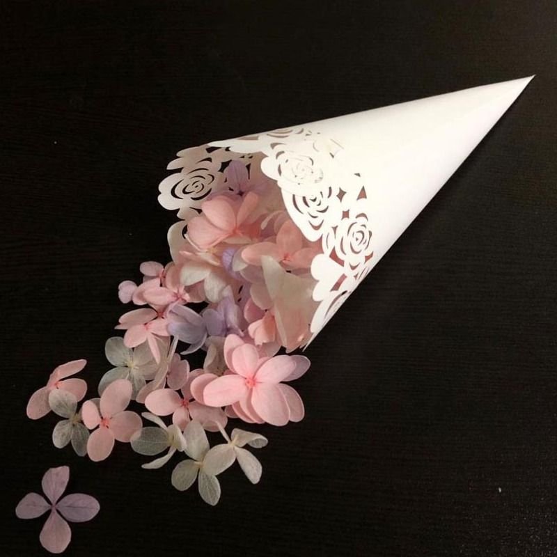 Simple Creative Wedding Laser Hollow Rose Confetti Paper Flower Flower Tube