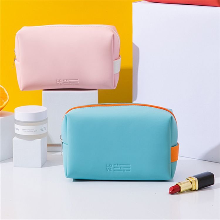 Woman Fashion Color Blocking Zipper Portable Cosmetic Bag