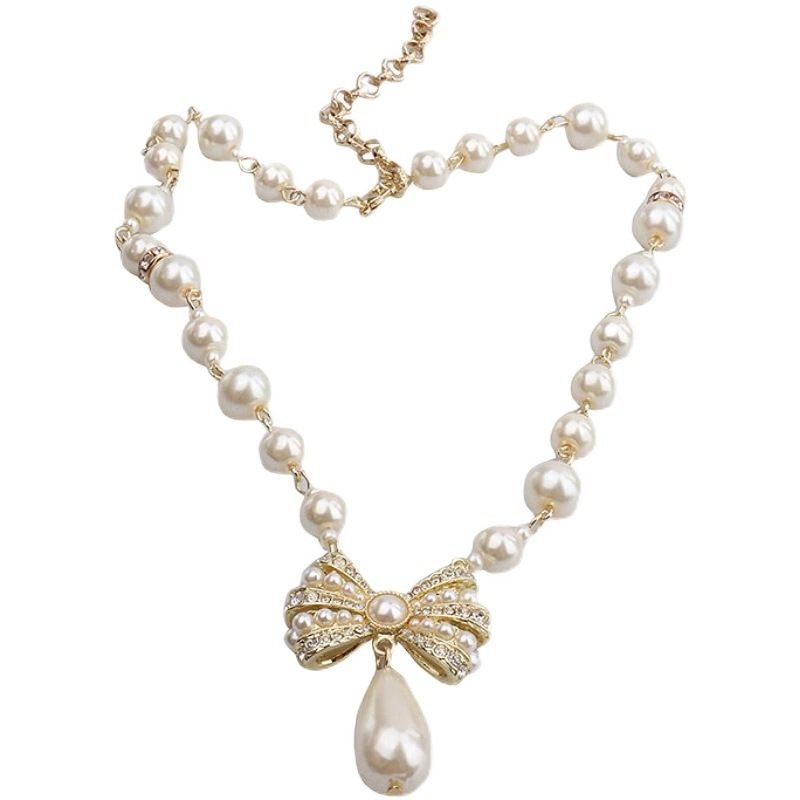 Women Fashion Butterfly Rhinestone Pearl Necklace Earrings Set