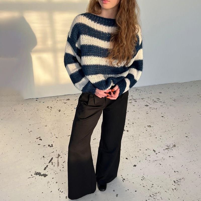 Autumn Winter Women Fashion Stripe Loose Round Neck Long Sleeve Knitted Sweater