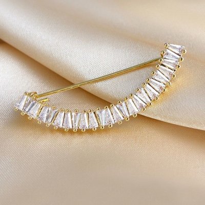 Women Fashion Simple Crystal Glass Smiley Face Brooch