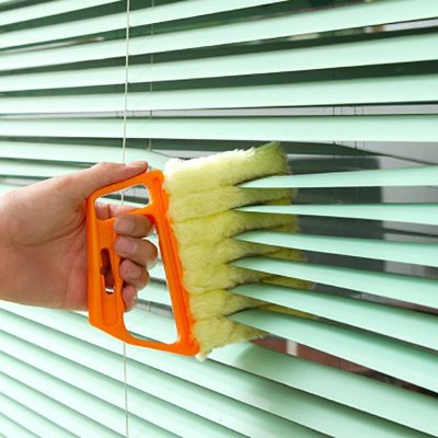 Window Shade Cleaning Brush