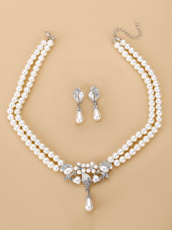 Women Fashion Exaggerated Pearl Rhinestone Necklace Earrings Jewelry Set